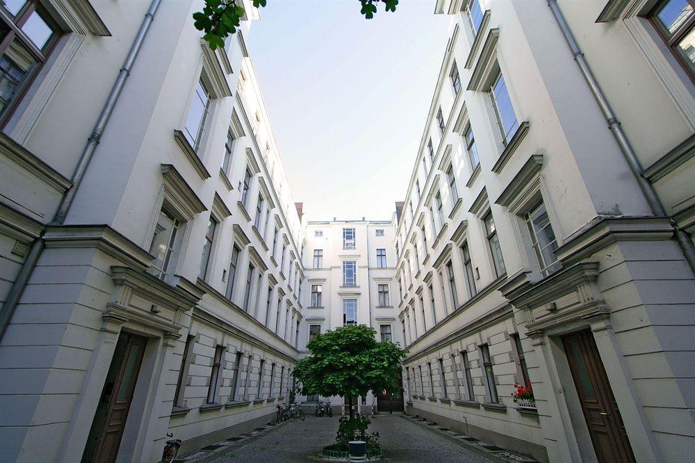 Hotel Tiergarten Berlim Exterior foto
