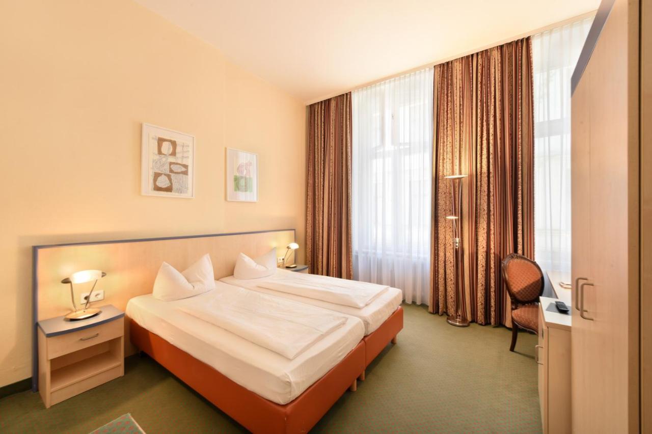 Hotel Tiergarten Berlim Exterior foto